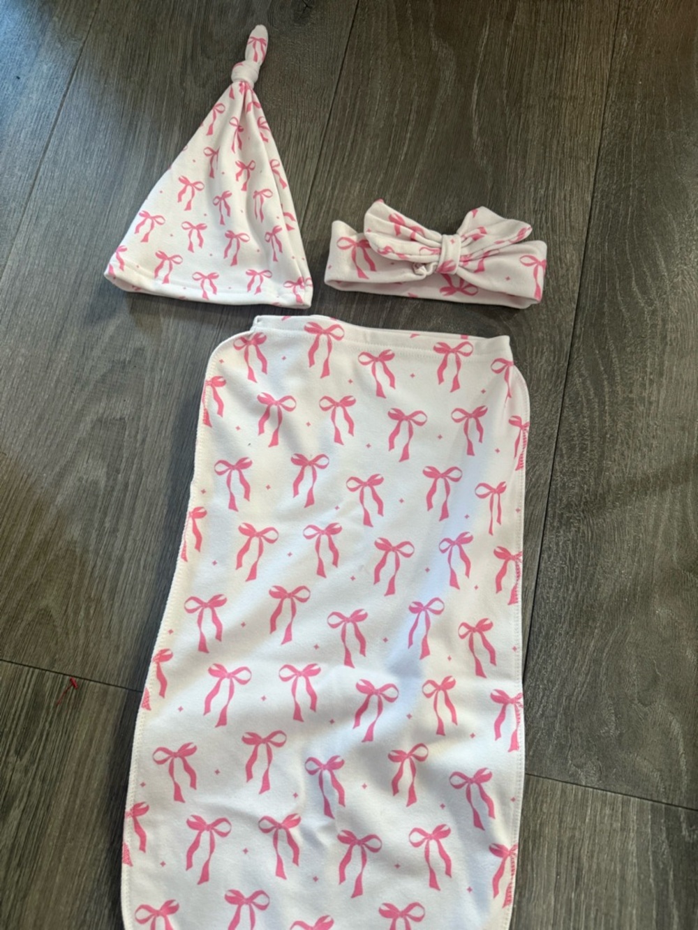 Pink Bow Print Baby Swaddle Set with Hat and Headband